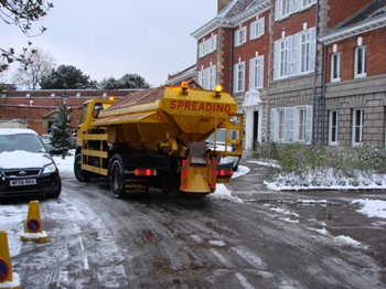A gritting lorry in snowy conditions
