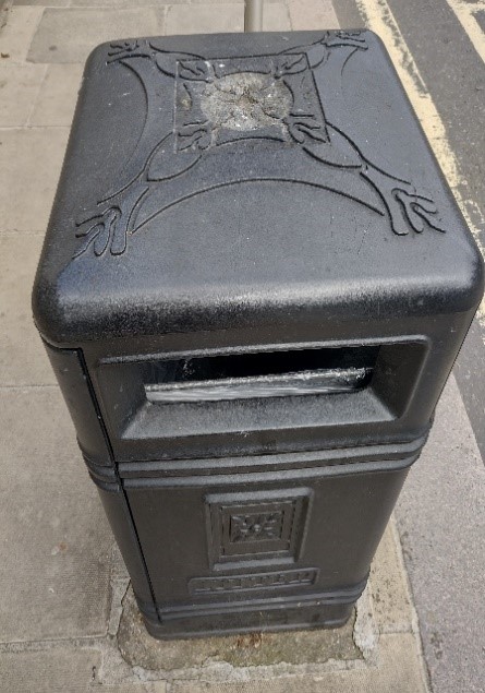 Figure 100 Bin on High Street