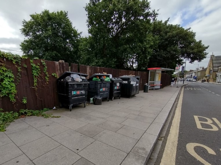 Figure 100 Recycling facility adjacent to The Star public house