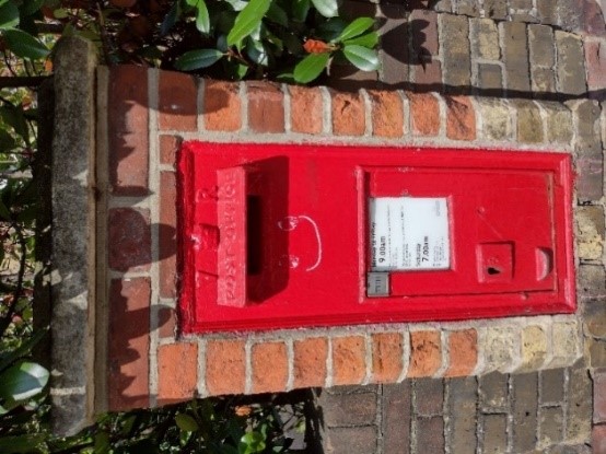 Figure 111 Victorian post box