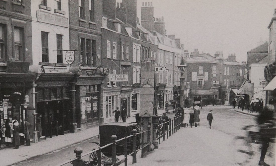 Figure 38 1-5 Petersham Road and Hill Rise c 1880