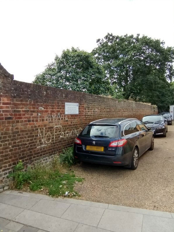 Figure 25 Bushy Park boundary wall