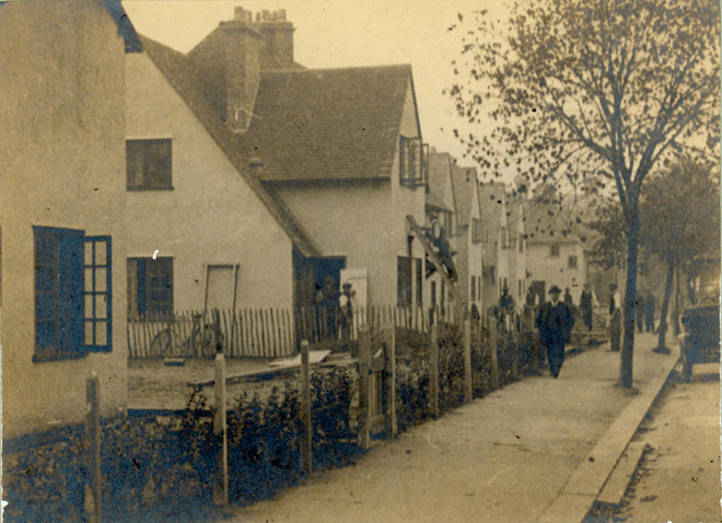 Figure 7 Mays Road c1921 showing house in final stages of construction