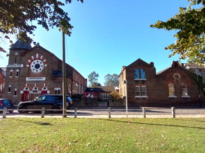 Figure 32: Twickenham United Reform Church