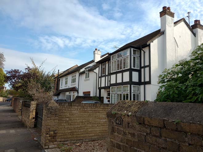 Figure 70: 1930s houses on the east side of the High Street