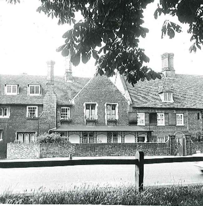 Fig. 46 Royal Mews c1970. Richmond Local Studies Library.