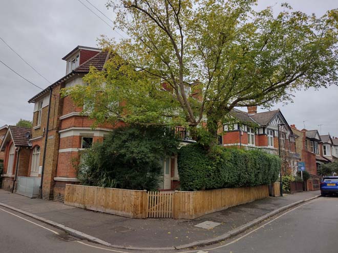 Fig. 13: Two large detached houses to Sherland Road are unlike other typologies but relate well to the adjacent Edwardian terrace