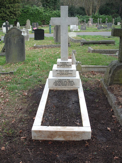 Sir Garrett O'Moore Creagh's headstone and grave 