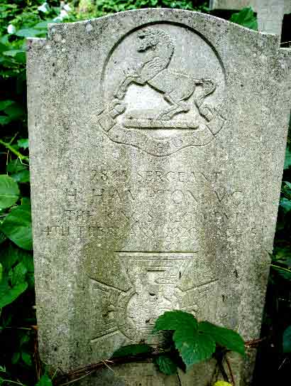 Harry Hampton's military grave headstone.