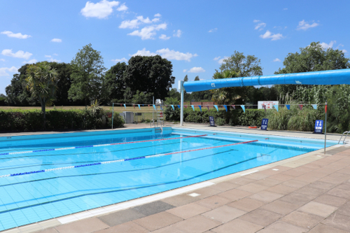 Free NPLQ lifeguard training available this summer