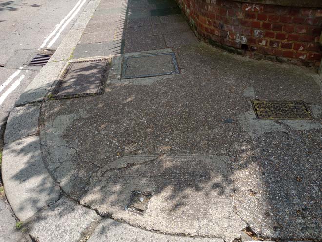Figure 206: Example of paving on a street corner